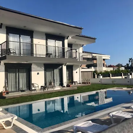 Tanem Apartment