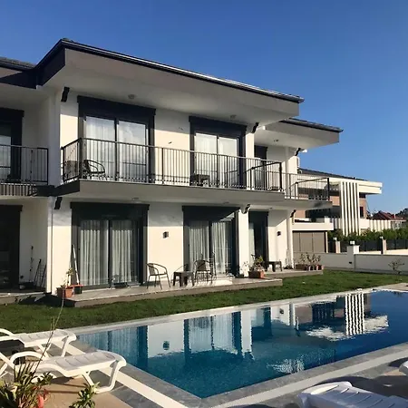 Tanem Apartamento Antalya